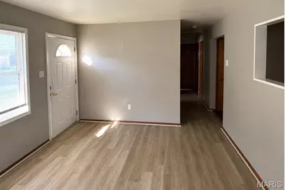 1457 Widefields Lane, Saint Louis, MO 63138 - Photo 4