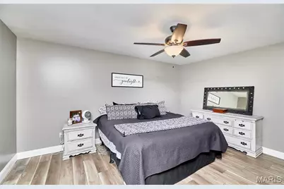 819 Spring Crest Drive, Fenton, MO 63026 - Photo 36