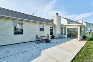 819 Spring Crest Dr, Fenton, MO 63026 - Photo 76