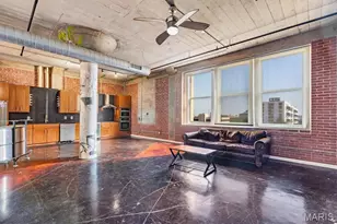 1511 Locust St, Saint Louis, MO 63103 - Photo 2
