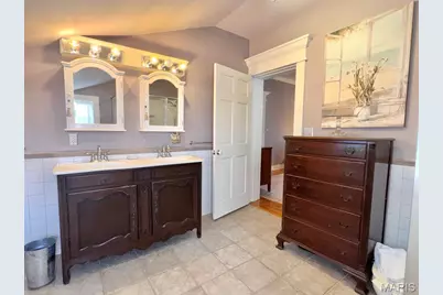 121 N 8th Street, Louisiana, MO 63353 - Photo 42