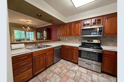 12911 Banyan Town Drive, Unincorporated, MO 63146 - Photo 10