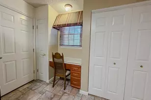 12911 Banyan Town Dr, Unincorporated, MO 63146 - Photo 12