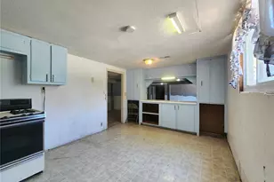 301 S Division St, Bonne Terre, MO 63628 - Photo 6