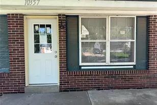 10357 Prince Dr, Saint Louis, MO 63136 - Photo 2