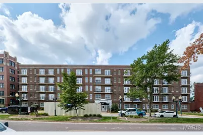 5630 Pershing Avenue #23, Saint Louis, MO 63112 - Photo 2