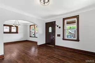 835 Catskill Dr, Saint Louis, MO 63125 - Photo 8