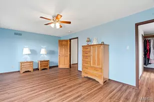 7040 Christopher Dr, Saint Louis, MO 63129 - Photo 22