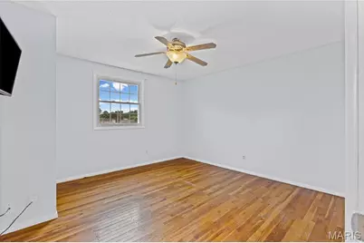 4085 Paule Avenue, Saint Louis, MO 63125 - Photo 18