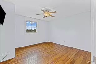 4085 Paule Ave, Saint Louis, MO 63125 - Photo 18