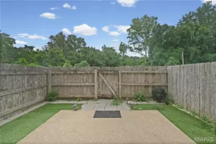 4085 Paule Ave, Saint Louis, MO 63125 - Photo 8