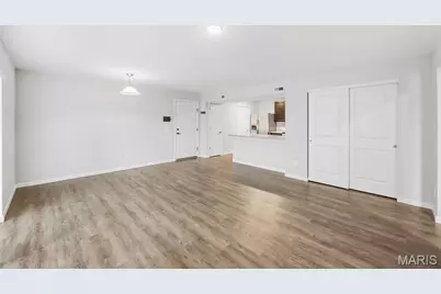 321 Bordeaux Way, Saint Peters, MO 63376 - Photo 6