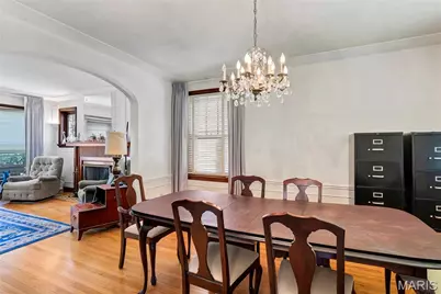 8015 Davis Drive, Clayton, MO 63105 - Photo 10