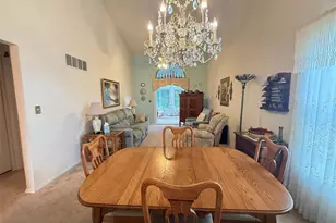 10342 Tiffany Village Cir Dr, Saint Louis, MO 63123 - Photo 8