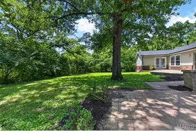 6632 Blossom View Drive, Florissant, MO 63033 - Photo 56