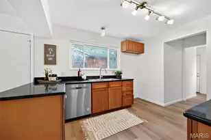 6632 Blossom View Dr, Florissant, MO 63033 - Photo 20