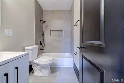 3504 Illinois Avenue, Saint Louis, MO 63118 - Photo 10