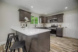 102 Rockaway Dr, O'Fallon, MO 63368 - Photo 10