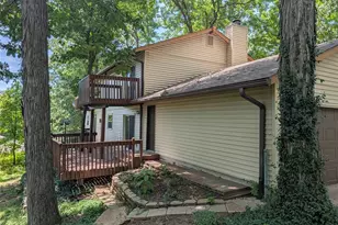41 Oak Forest Dr, Saint Charles, MO 63303 - Photo 2