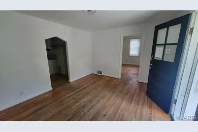 3219 Coles Avenue, Saint Louis, MO 63114 - Photo 4