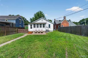 1014 N Benton Ave, Saint Charles, MO 63301 - Photo 42