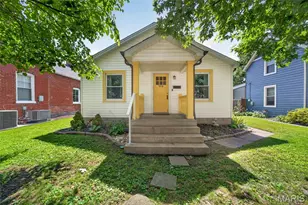 1014 N Benton Ave, Saint Charles, MO 63301 - Photo 2