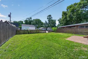 1014 N Benton Ave, Saint Charles, MO 63301 - Photo 32