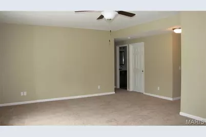 110 Fallon Villa Court, O'Fallon, MO 63368 - Photo 12