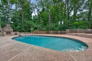 14 Dunleith Dr, Saint Louis, MO 63124 - Photo 40