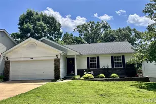 144 Hunters Green Ln, Eureka, MO 63025 - Photo 1