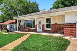 1011 Hawthorn Ave, Saint Charles, MO 63301 - Photo 4