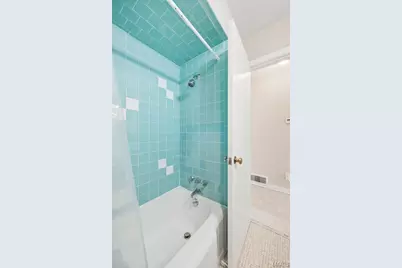 1310 Hollins Drive, Saint Louis, MO 63135 - Photo 46