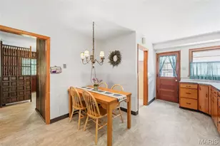 1310 Hollins Dr, Saint Louis, MO 63135 - Photo 20