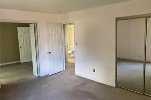 1690 E Swan Cir, Saint Louis, MO 63144 - Photo 10