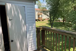 1690 E Swan Cir, Saint Louis, MO 63144 - Photo 12