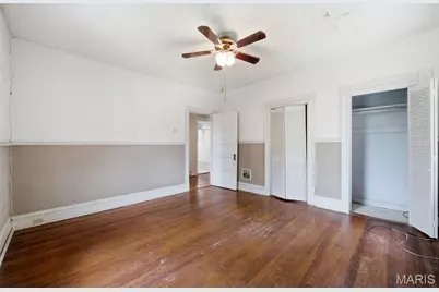 2010 Forest Avenue, Saint Louis, MO 63139 - Photo 22
