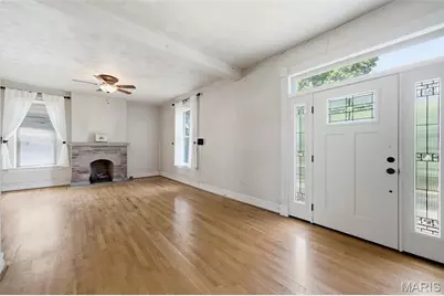 2010 Forest Avenue, Saint Louis, MO 63139 - Photo 8