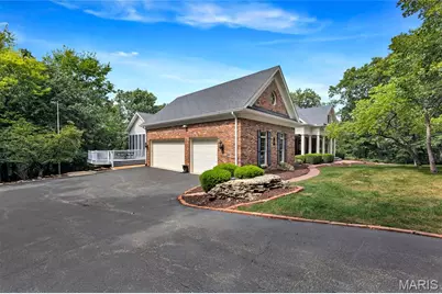943 Norrington Way, Fenton, MO 63026 - Photo 8