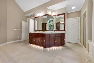 943 Norrington Way, Fenton, MO 63026 - Photo 50