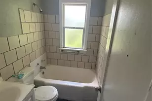 4421-23 Hamilton Ave, Saint Louis, MO 63120 - Photo 30