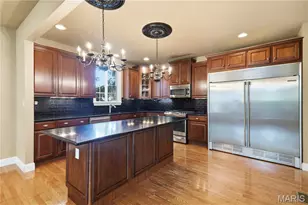 5500 Wooded Creek Dr, O'Fallon, MO 63304 - Photo 8