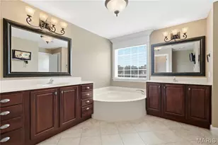 5500 Wooded Creek Dr, O'Fallon, MO 63304 - Photo 18