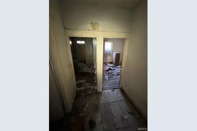 3929 N Taylor Avenue, Saint Louis, MO 63115 - Photo 8
