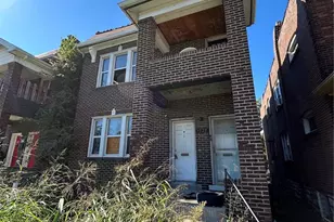 3929 N Taylor Ave, Saint Louis, MO 63115 - Photo 2