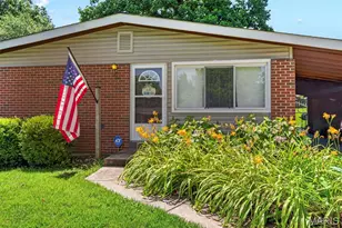 2480 Furlong Ln, Florissant, MO 63033 - Photo 4