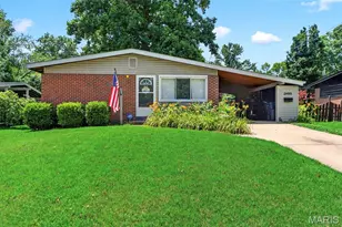 2480 Furlong Ln, Florissant, MO 63033 - Photo 2
