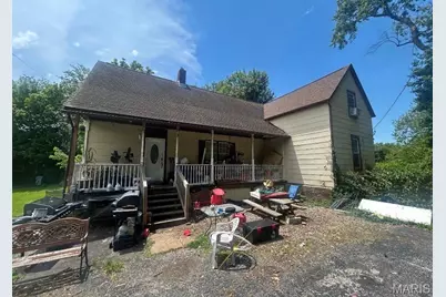 3015 Endicott Avenue, Saint Louis, MO 63114 - Photo 2