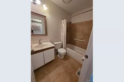 1927 Bennington Common Drive, Saint Louis, MO 63146 - Photo 26