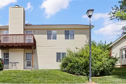 1927 Bennington Common Drive, Saint Louis, MO 63146 - Photo 2