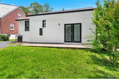 3827 Oakridge Boulevard, Saint Louis, MO 63121 - Photo 24